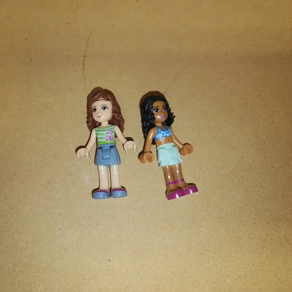 LEGO FRIENDS: Summer Caravan (41034) with Instructions and mini characters